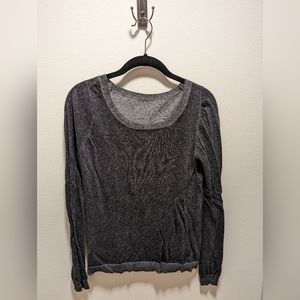 Gray crew neck cotton sweater